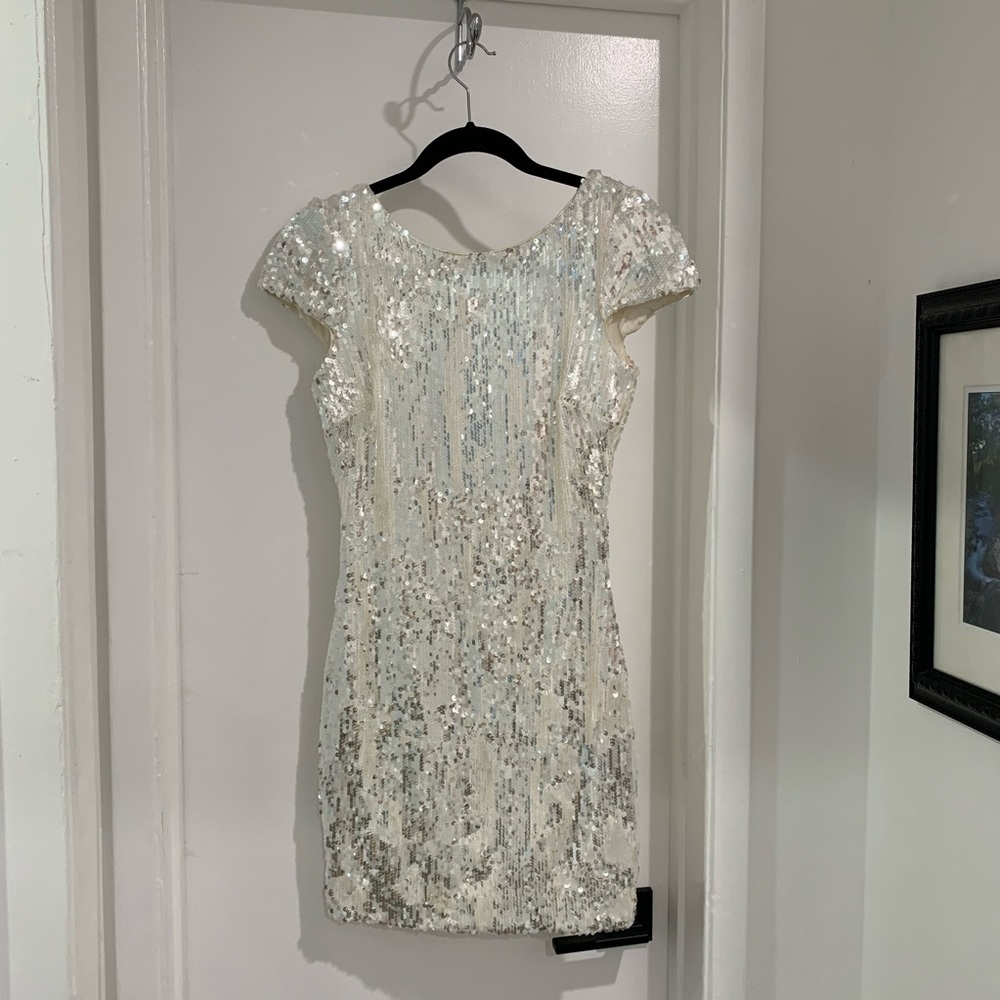 Dress the Population-Tabitha Wht Sequin Mini Dress - Picture 2 of 7